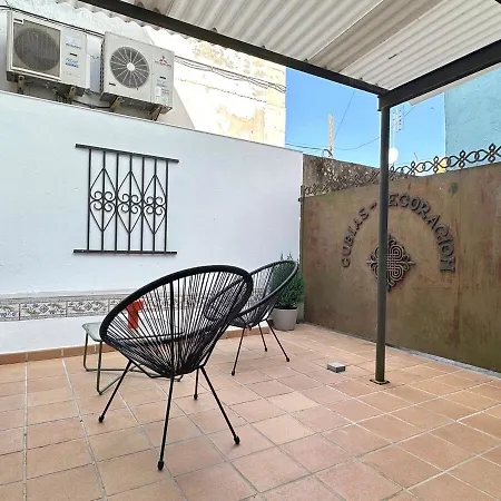 Con Patio Privado En El Centro De Lejlighed *